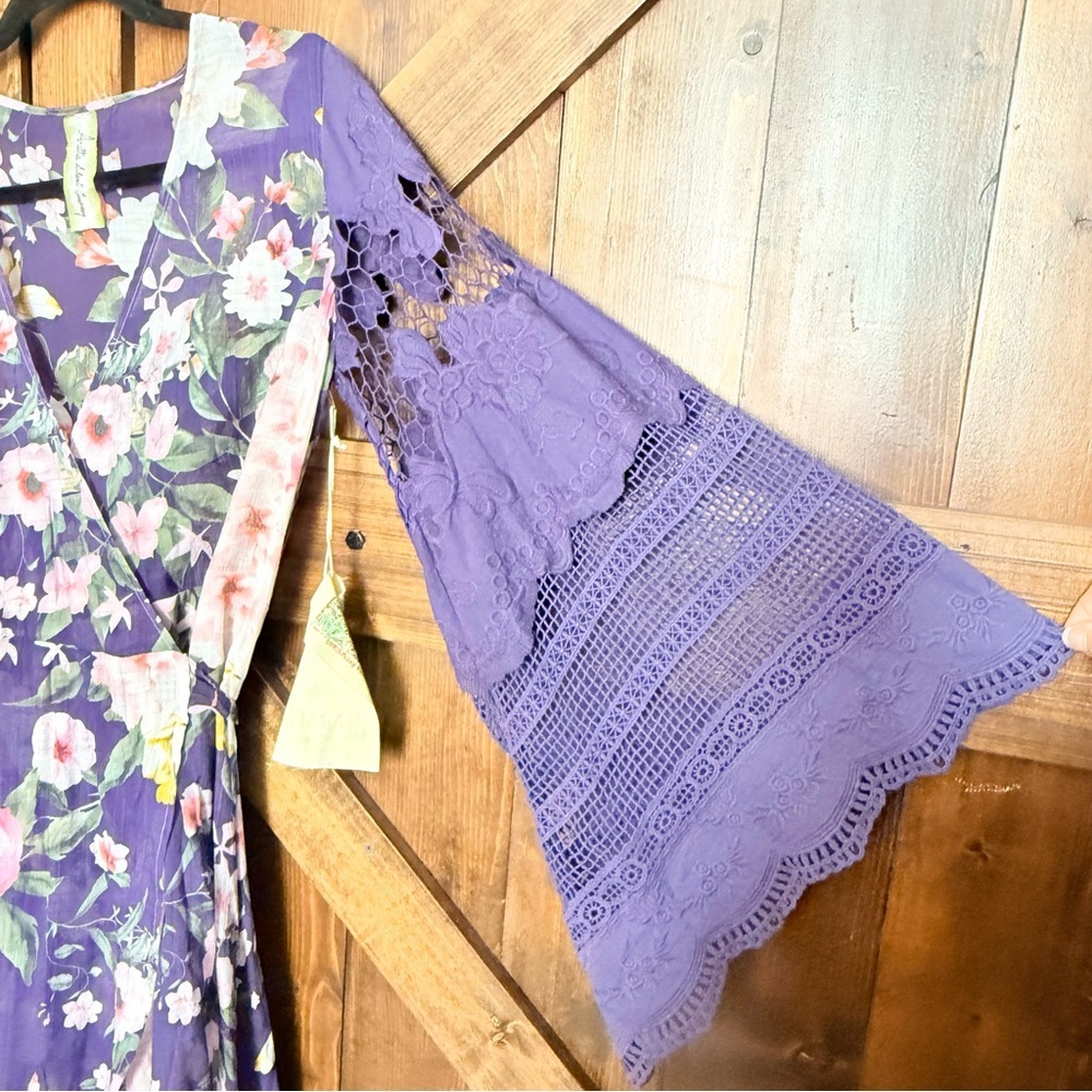 Aratta Silent Journey Wrap Kimono Crocheted Bell Sleeve Purple Floral Dress Sz S - Picture 6 of 10
